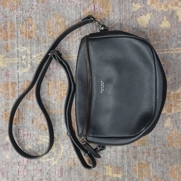Mina Baie Los Angeles Convertible Crossbody Bag - Picture 2 of 10